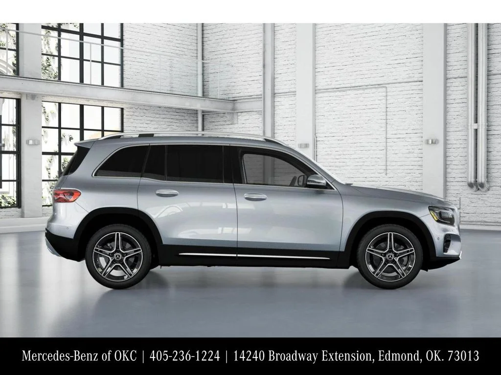 Used 2026 Silver Mercedes-Benz GLB 250 image 16