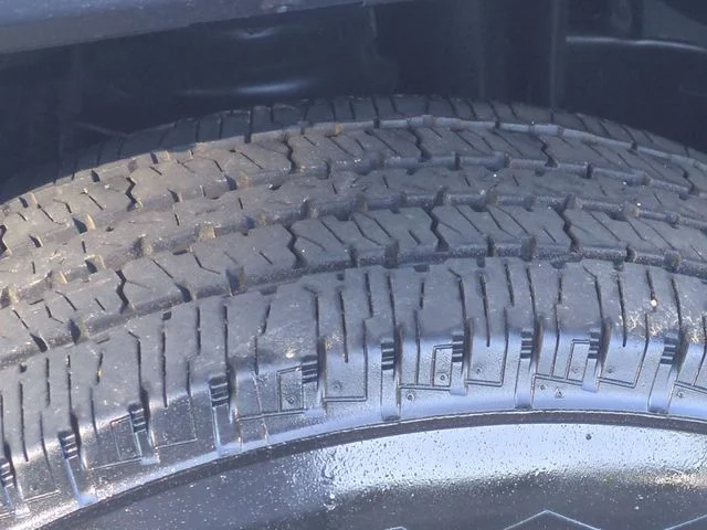Used 2020 Gray Jeep Sport S image 20