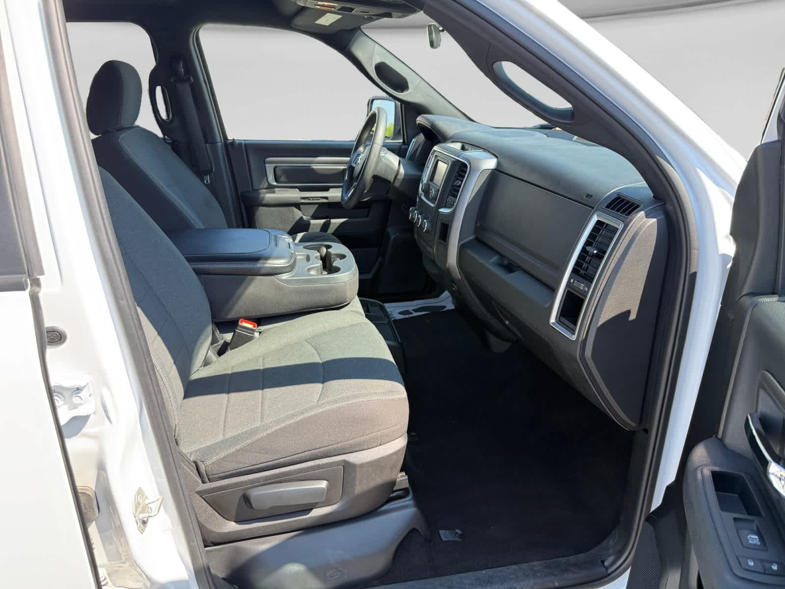 Used 2024 Bright White Clearcoat Ram Warlock image 20