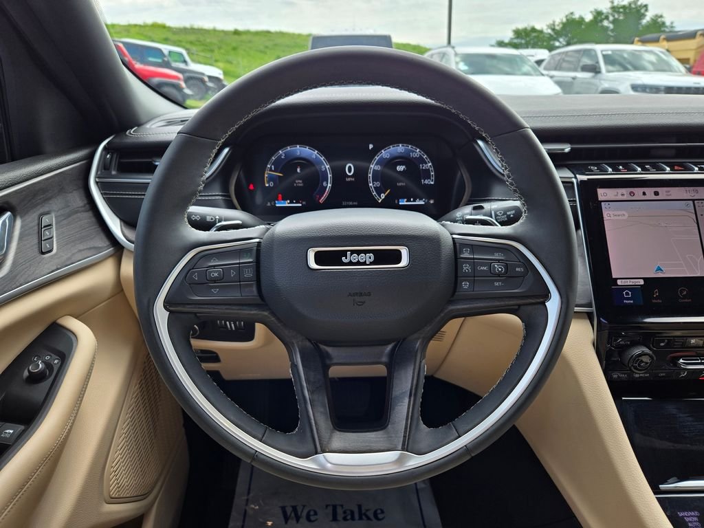 Used 2024 Black Jeep Limited image 21