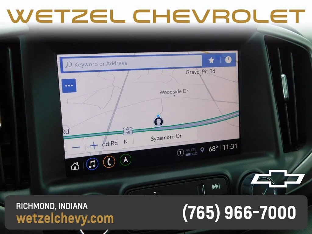 Used 2023 Silver GMC AT4 image 38