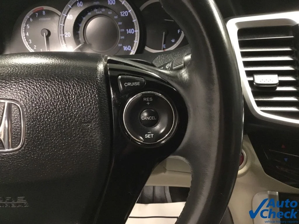 Used 2017 Beige Honda EX-L image 46