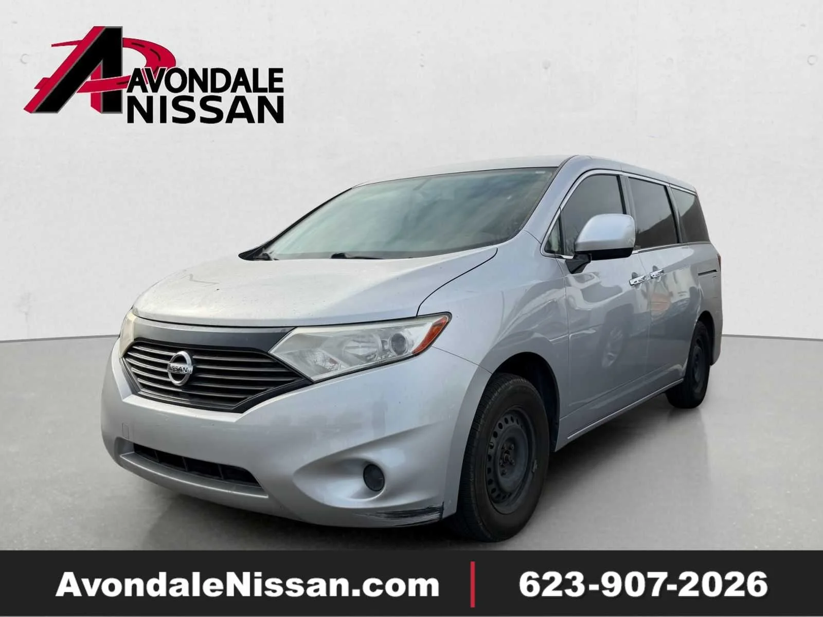 2016 Nissan Quest S's photo
