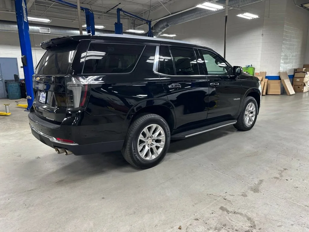 Used 2025 Black Chevrolet Premier image 10