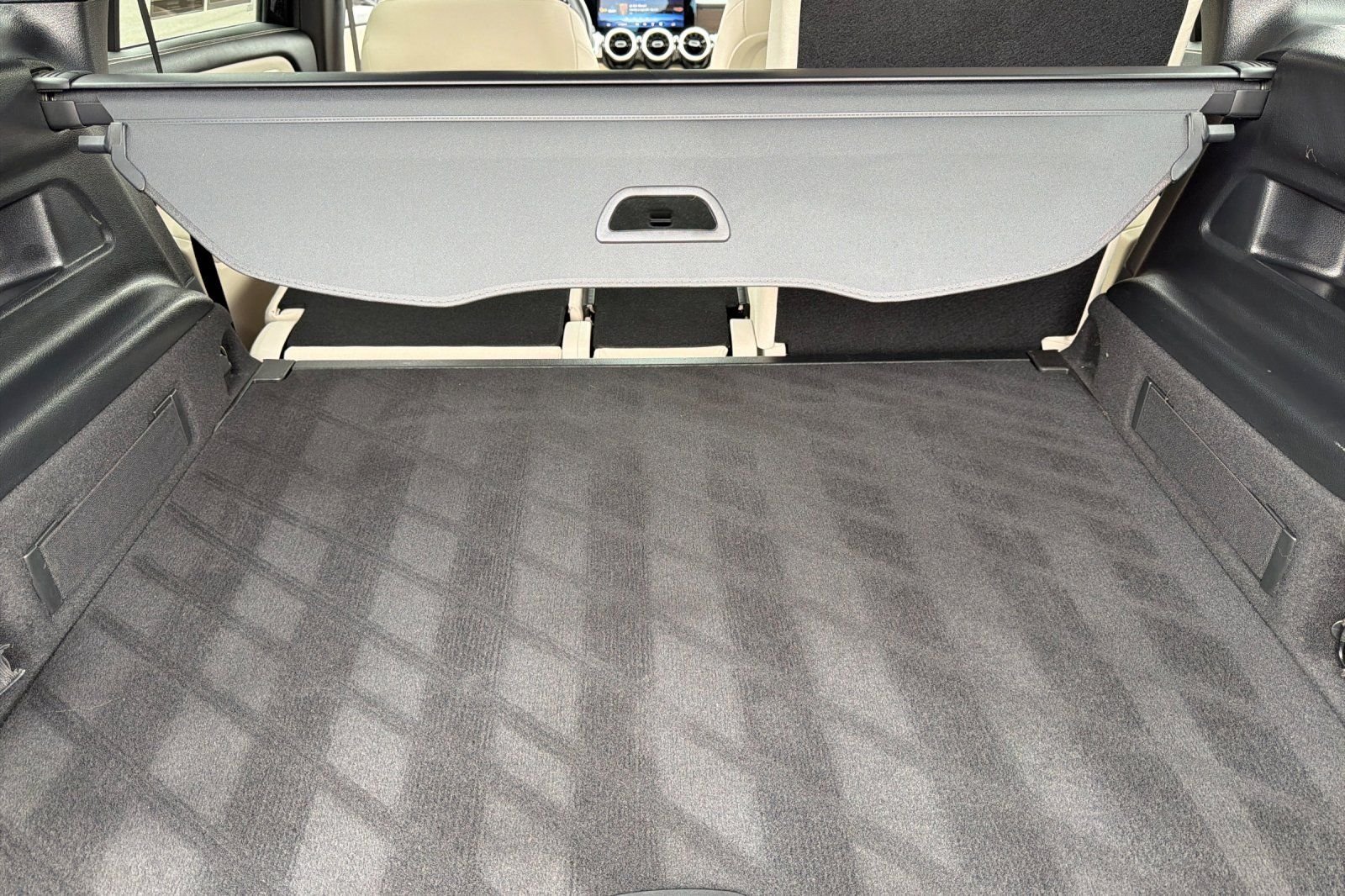 Certified Used 2026 Black Mercedes-Benz GLB 250 image 37