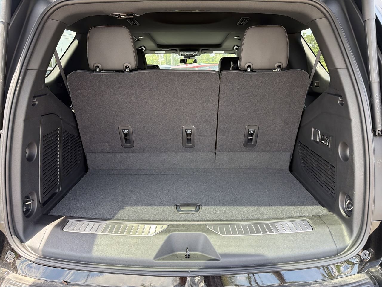 2026 Chevrolet Tahoe Premier - Photo 26