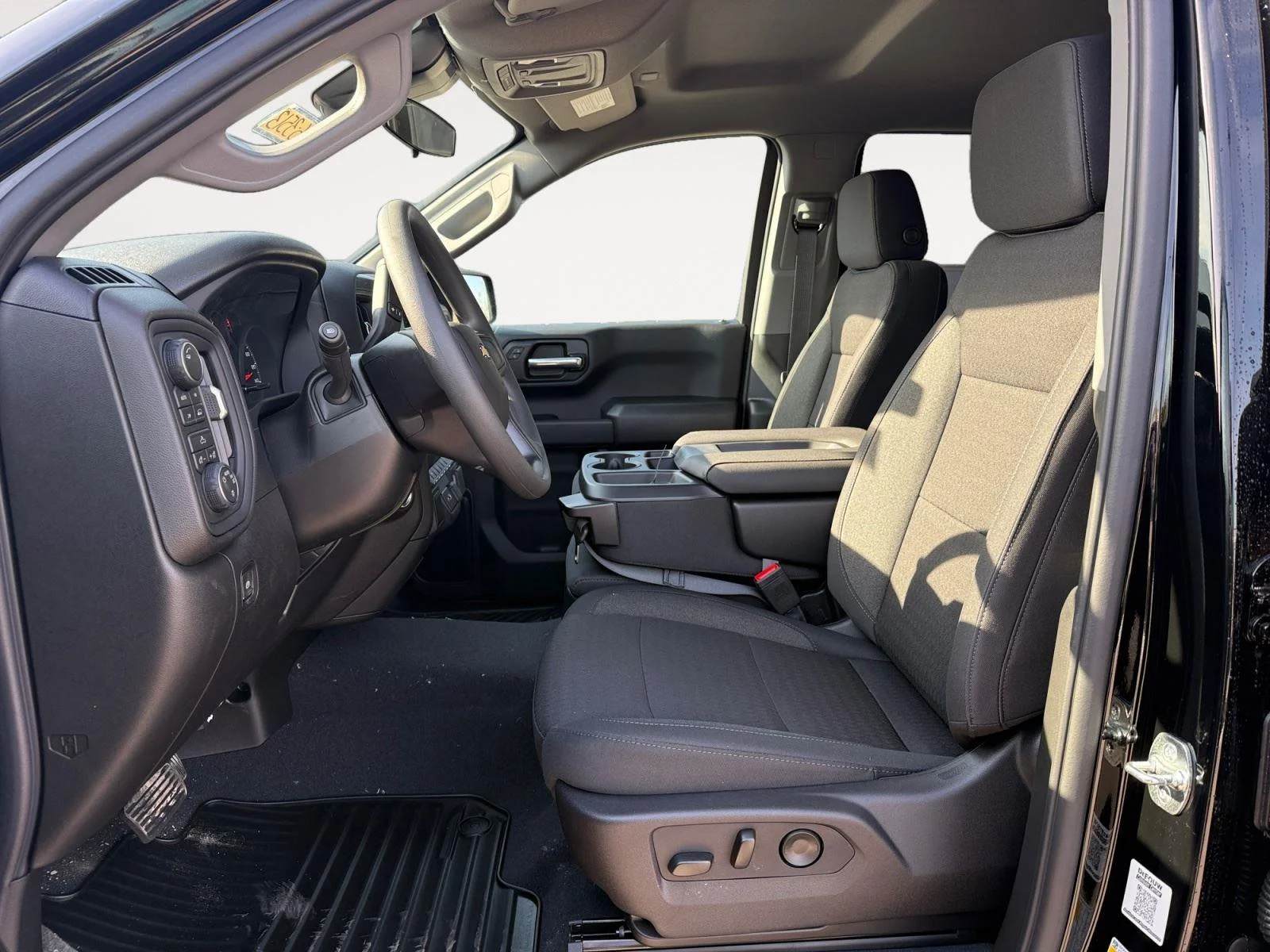 2026 Chevrolet Silverado 1500 Custom - Photo 10