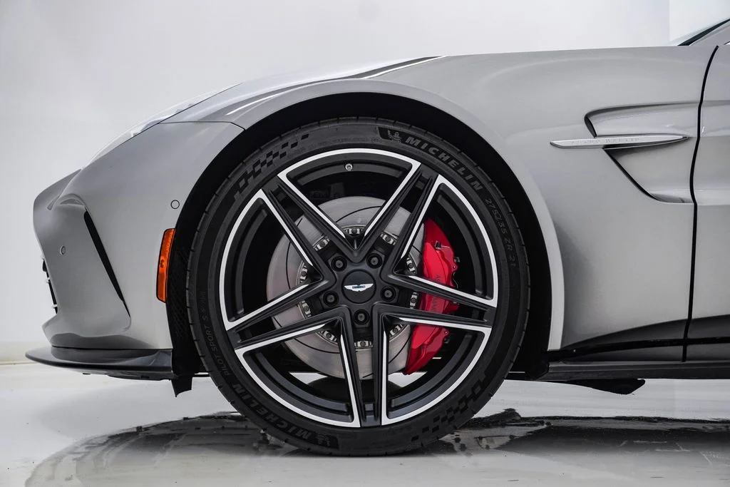 Used 2025 Aluminite Silver Aston Martin Coupe image 15