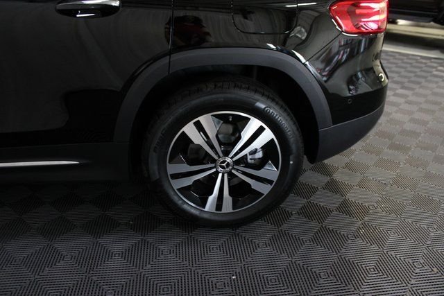 2025 Mercedes-Benz GLB Base - Photo 10