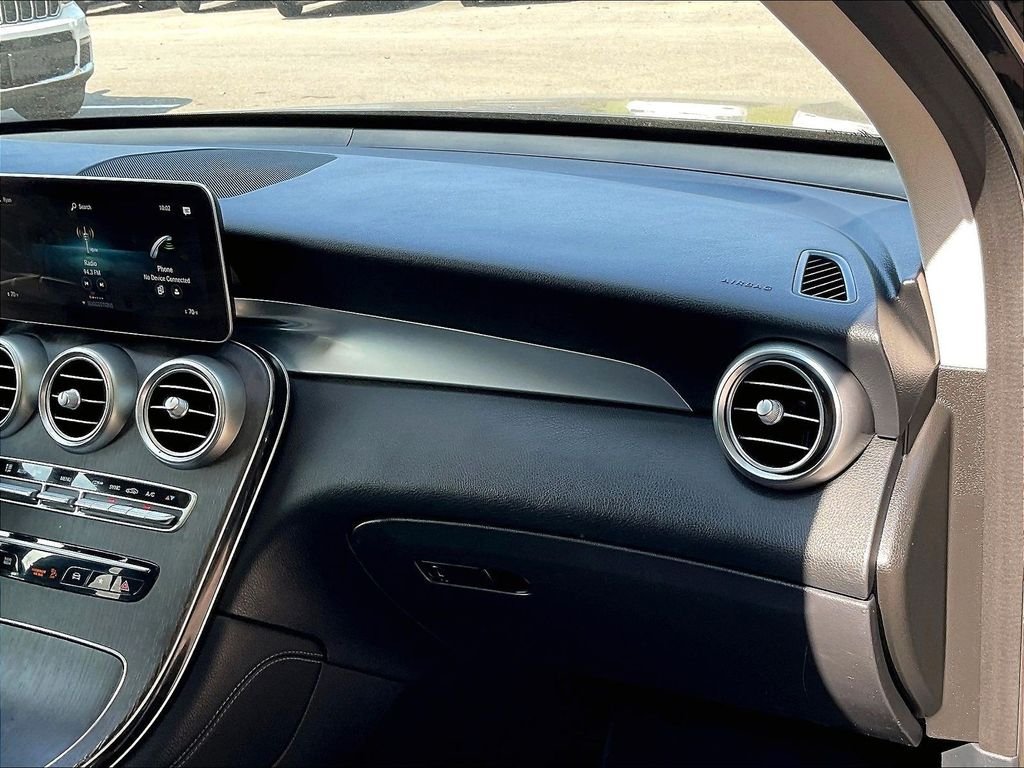 Used 2021 Gray Mercedes-Benz GLC 300 image 13