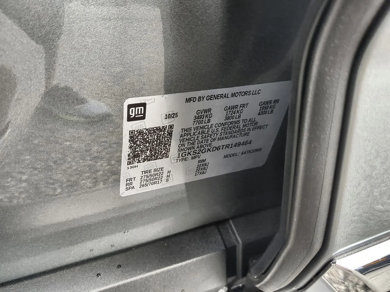 New 2026 Sterling Metallic GMC Elevation image 34