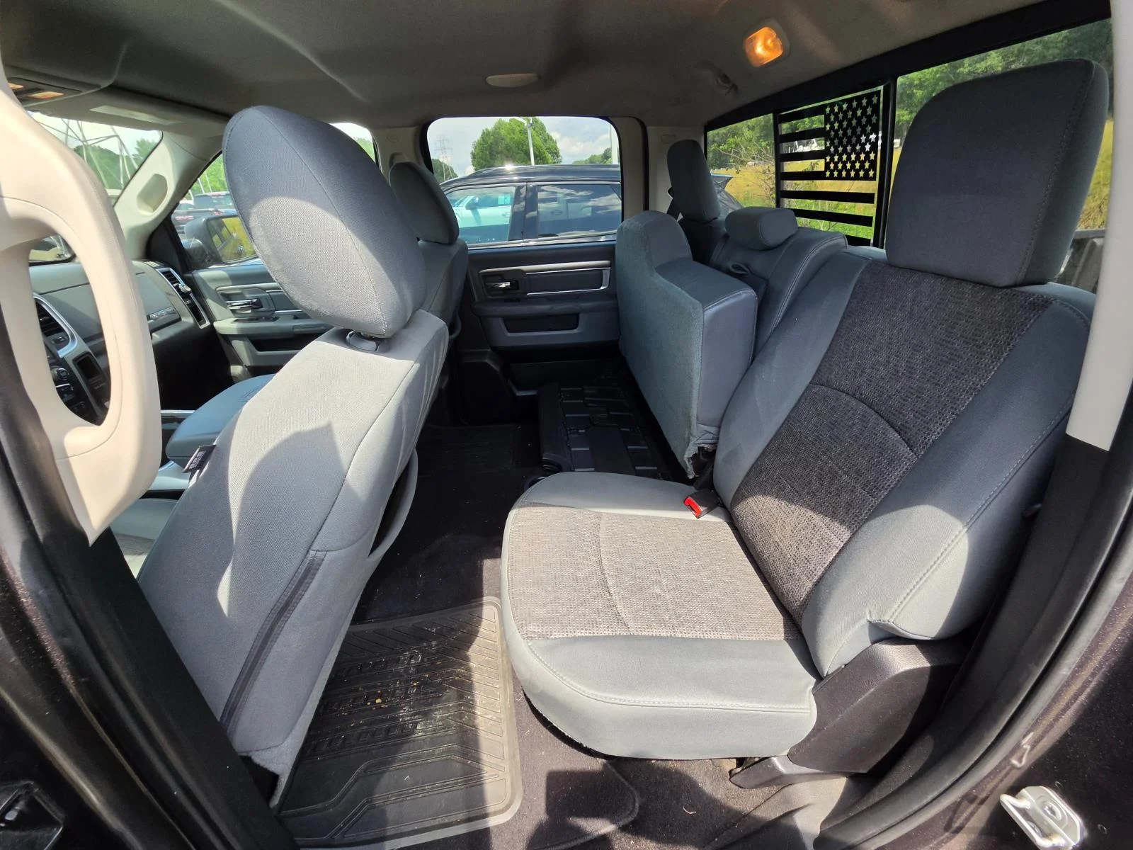 Used 2016 Grey Ram Lone Star image 10