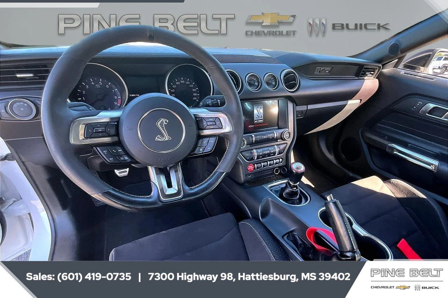 Used 2016 Oxford White Ford Shelby GT350 image 13