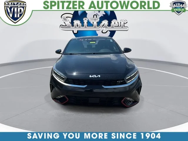 Used 2023 Black Kia GT image 3