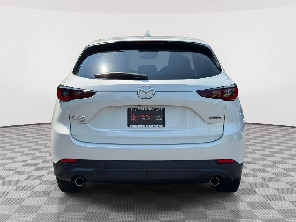 Used 2023 Rhodium White Metallic Mazda 2.5 S Select image 5