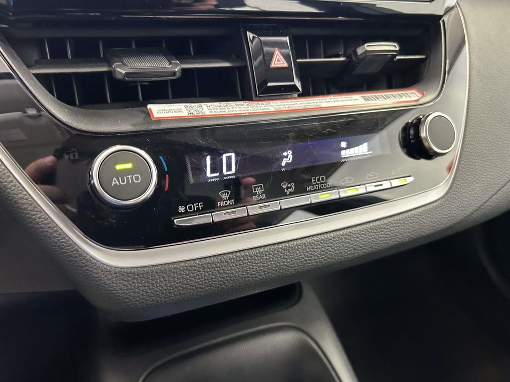 Used 2025 White Toyota LE image 24
