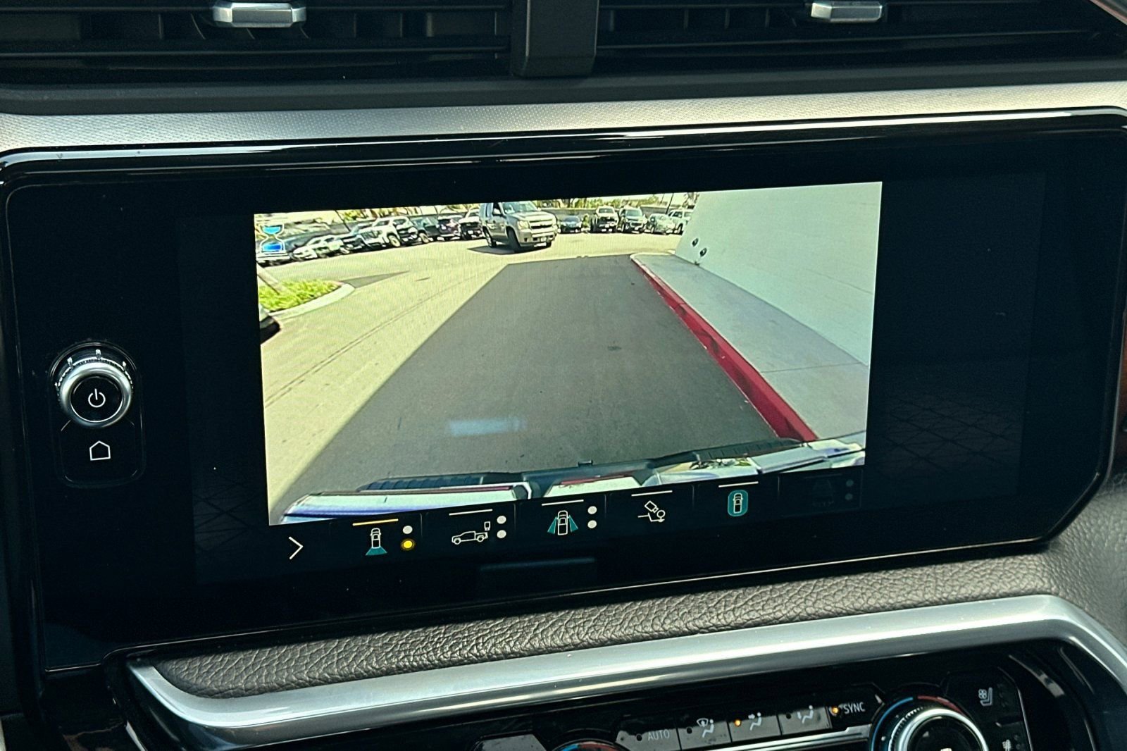 Used 2022 Onyx Black GMC Denali image 26