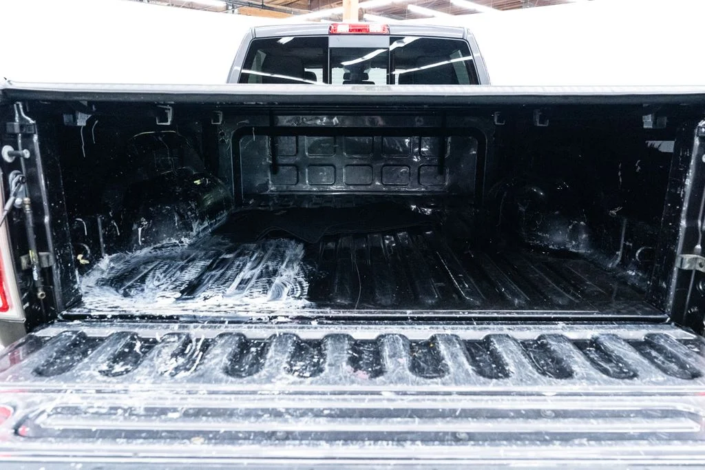 Used 2016 Gray Ram Laramie image 8