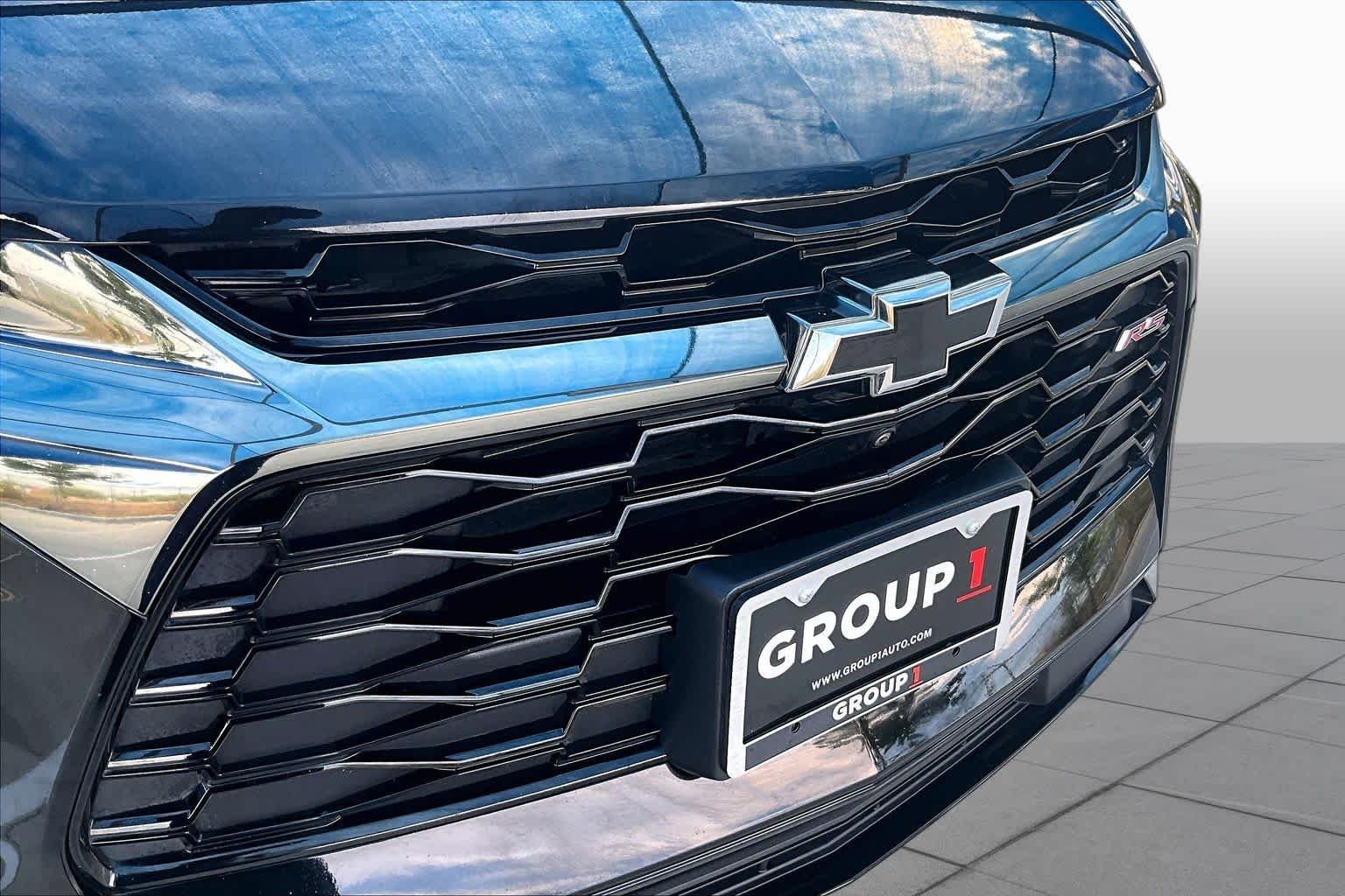 Used 2022 Black Chevrolet RS image 29