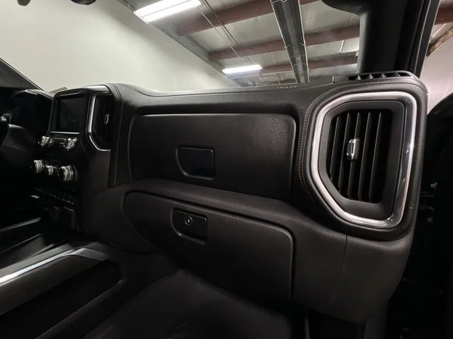Used 2020 Gray GMC AT4 image 30