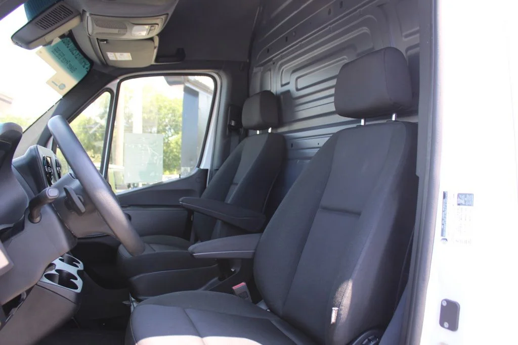 Used 2024 White Mercedes-Benz 170" All Wheel Drive image 5