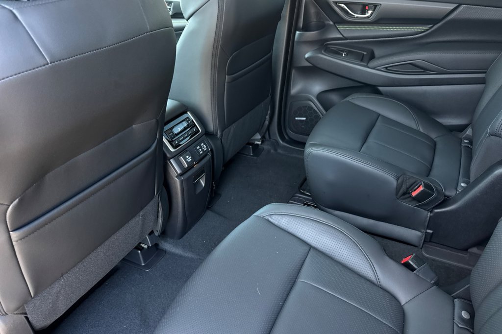 New 2026 SAPPHIRE BLUE PEARL Subaru Onyx Edition Touring 7-Passenger image 15