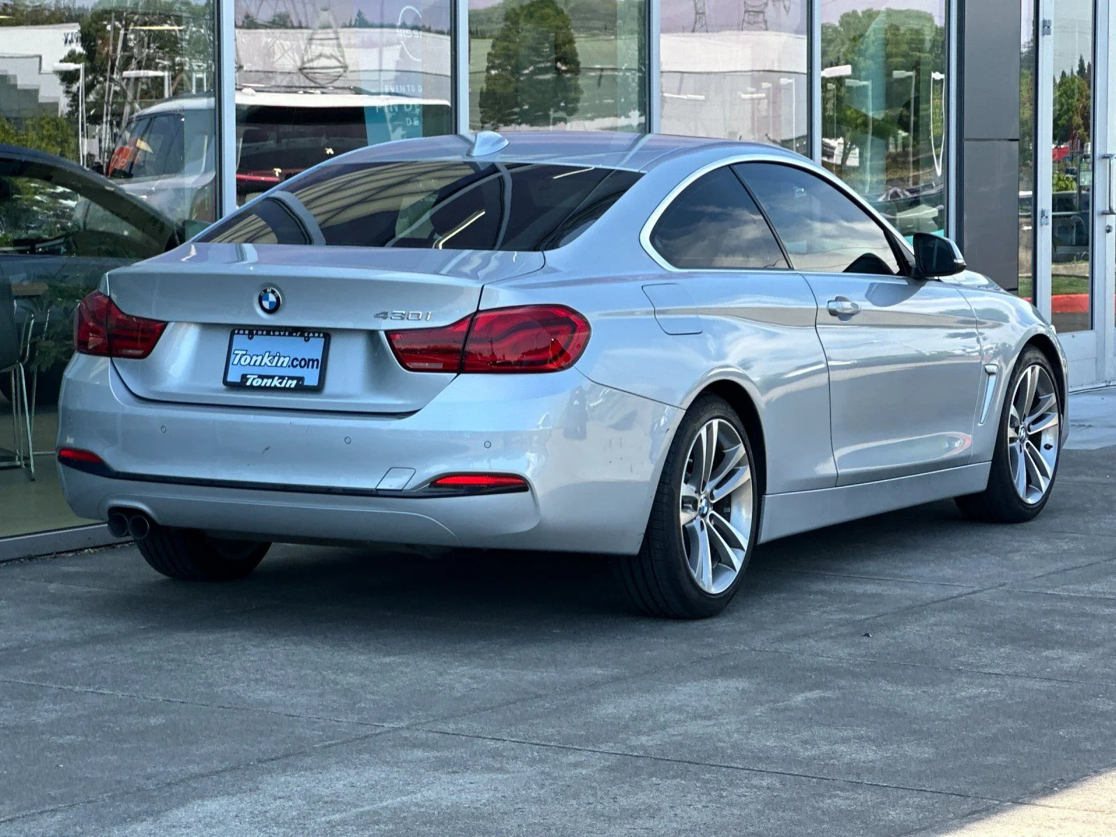 Used 2018 Glacier Silver Metallic BMW 430i image 3