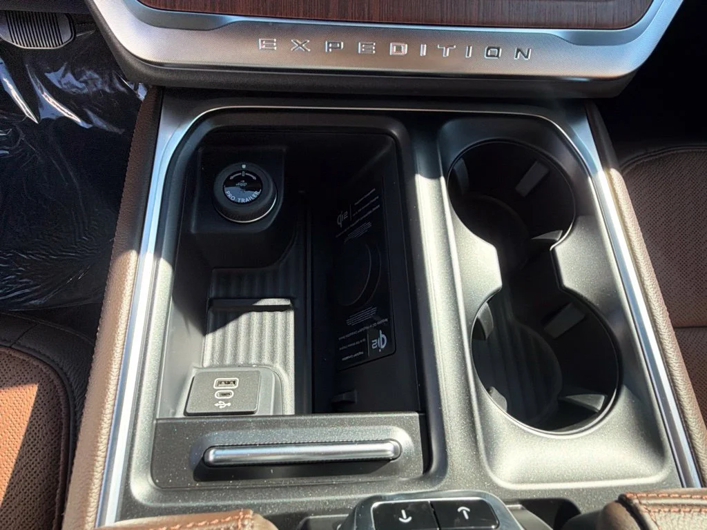 New 2027 Agate Black Metallic Ford MAX King Ranch® image 34