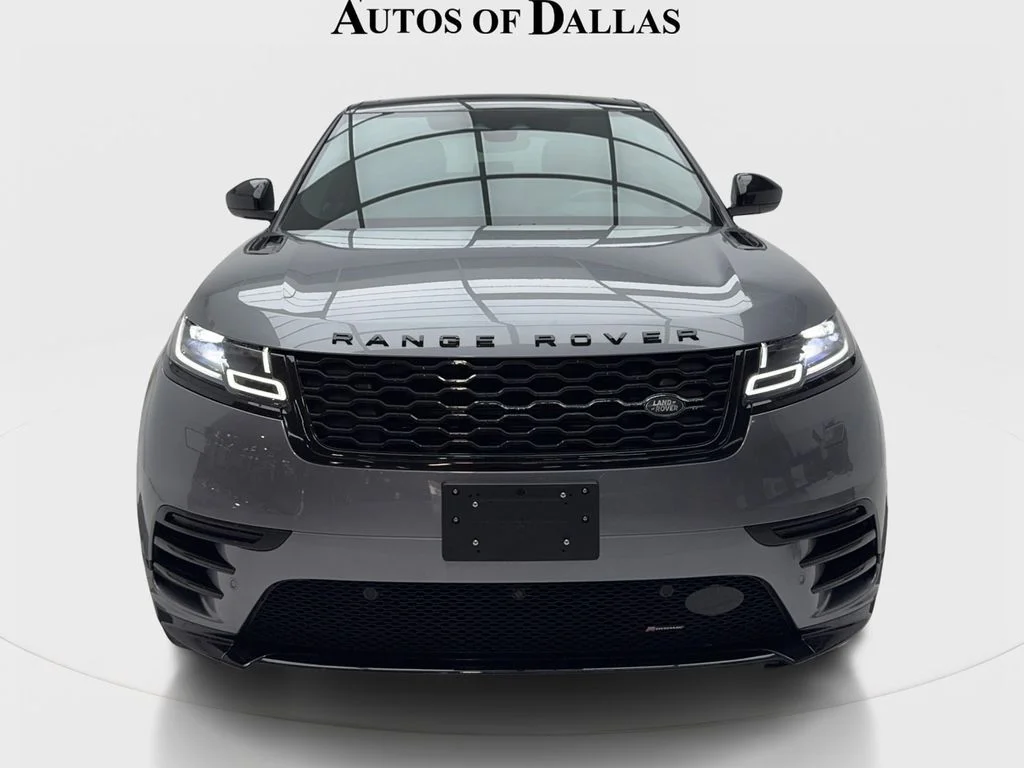 Used 2023 Gray Land Rover R-Dynamic S image 3