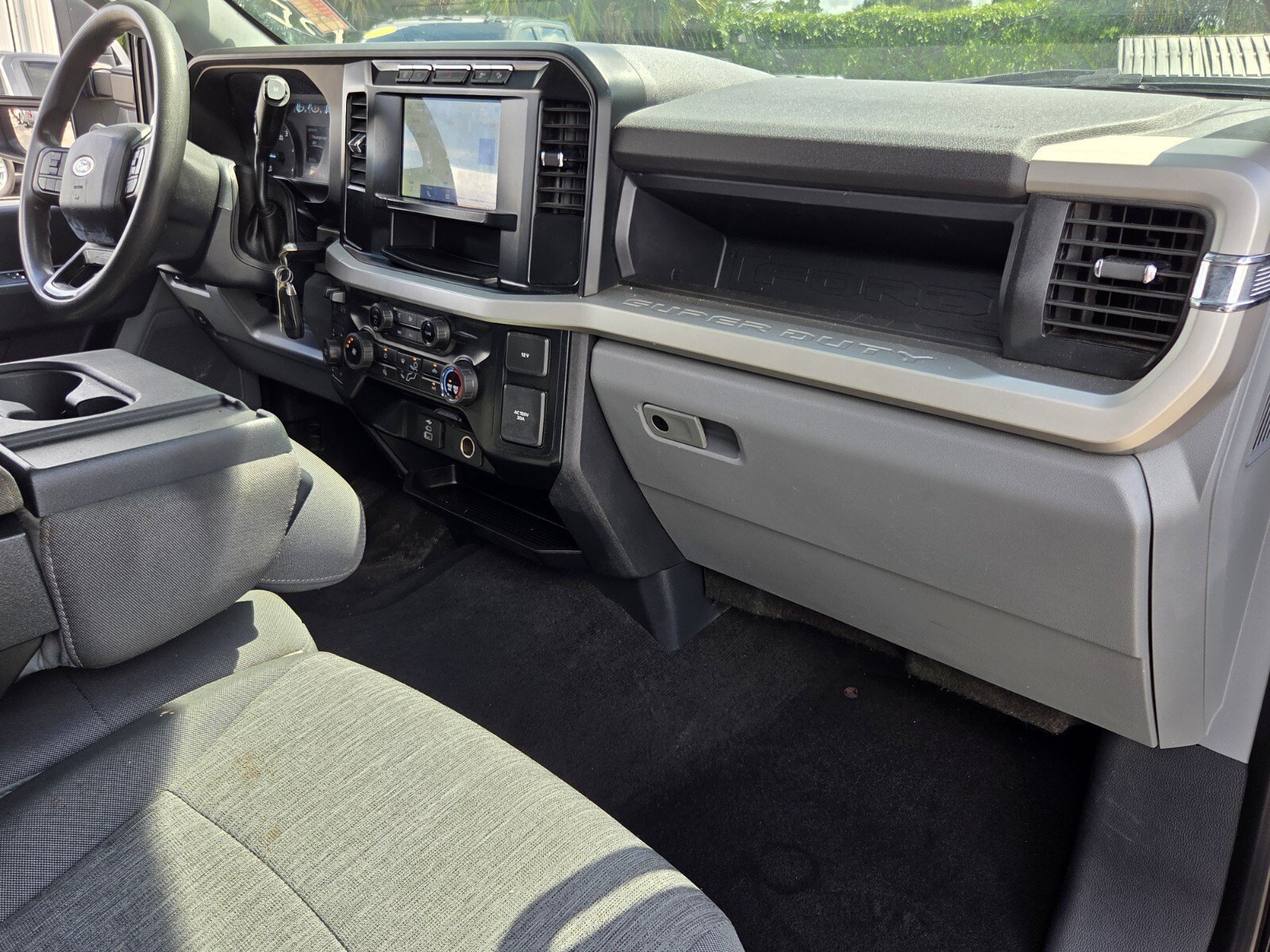 Used 2023 Stone Gray Metallic Ford XL image 15