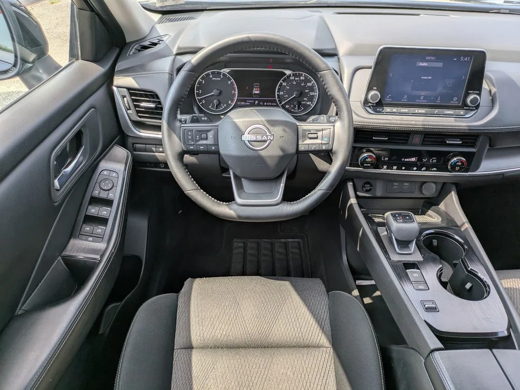 Certified Used 2025 Super Black Nissan SV image 17