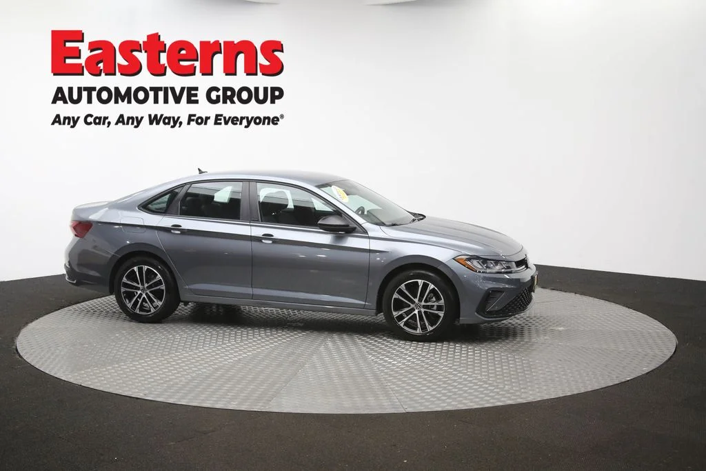 Used 2025 Gray Volkswagen 1.5T Sport image 46