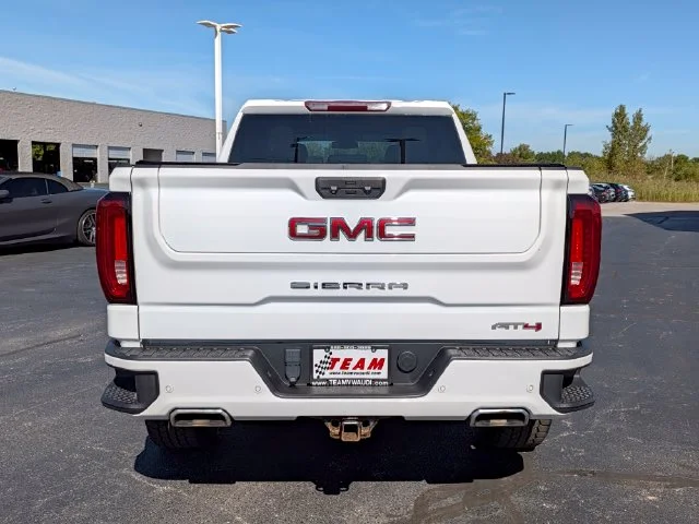 Used 2023 White GMC AT4 image 6