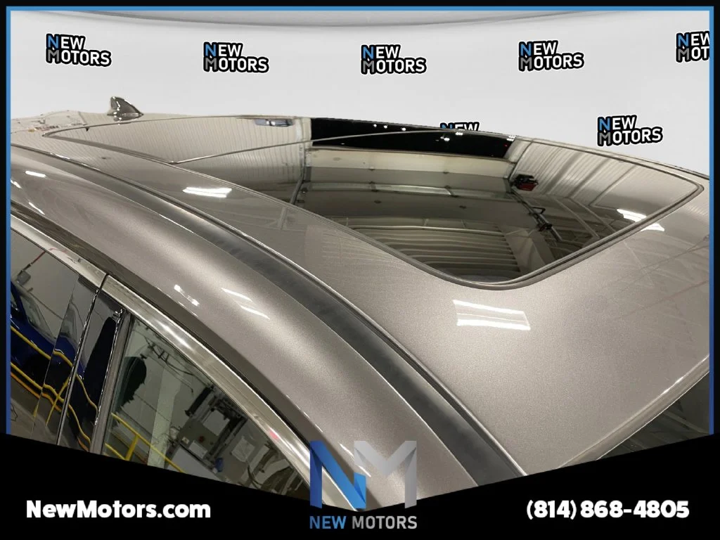 Used 2022 Gray Acura Technology image 16