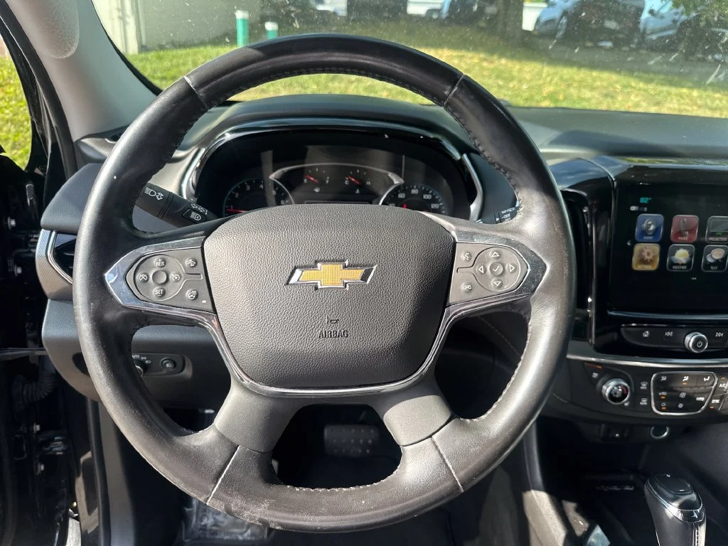 Used 2019 Black Chevrolet Premier image 41