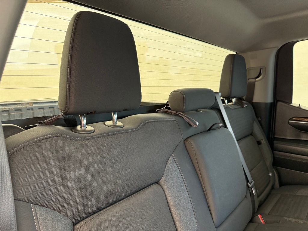 Used 2024 Onyx Black GMC Elevation image 18