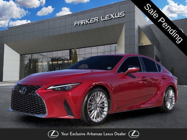 2022 Lexus IS