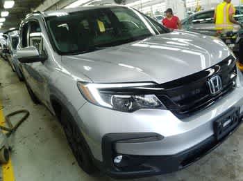 Used 2022 Lunar Silver Metallic Honda Special Edition image 2