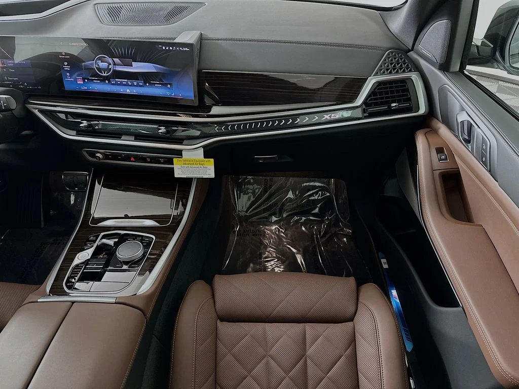 New 2026 Alpine White BMW xDrive40i image 27