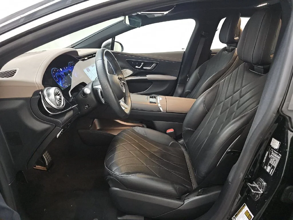 Used 2025 Black Mercedes-Benz 450 image 7