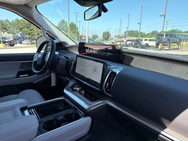 New 2027 Glacier Gray Metallic Tri-Coat Ford Platinum image 13