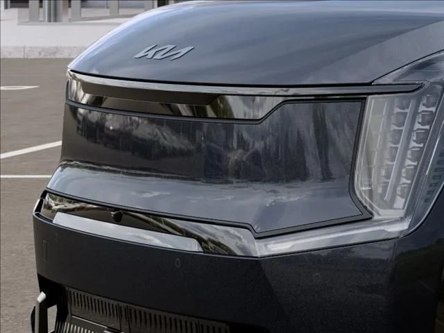 New 2026 Panthera Metal Kia Land AWD image 12