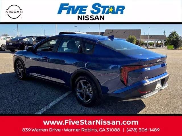 Used 2025 Blue Kia LXS image 9