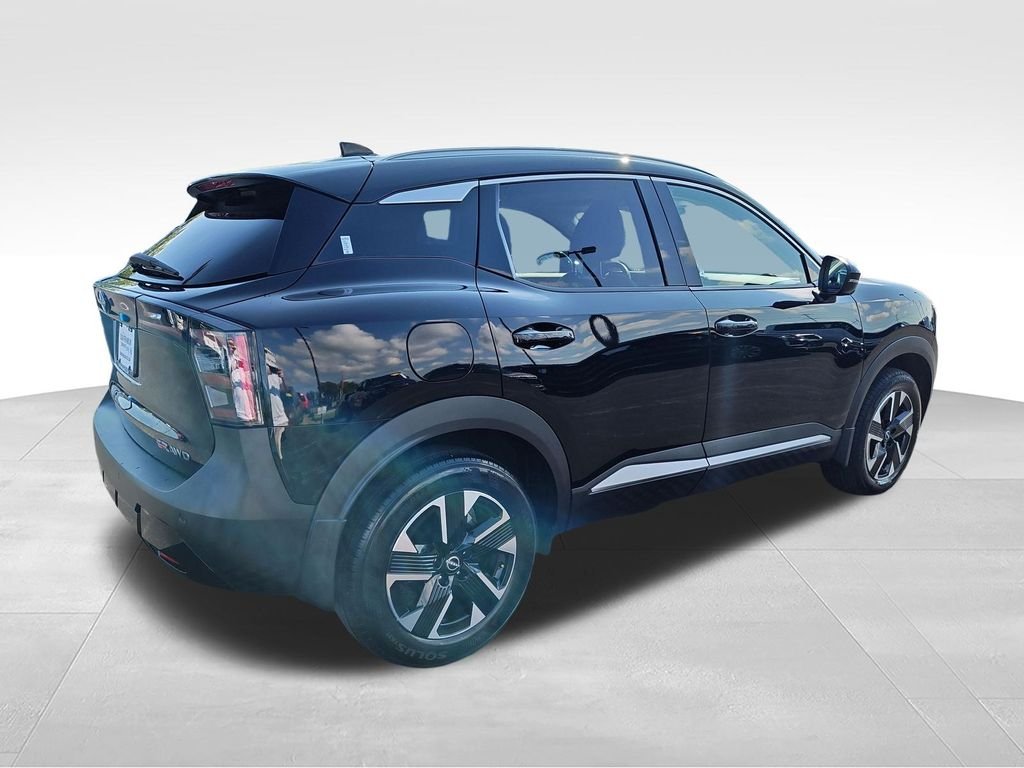 Used 2025 Black Nissan SR image 6