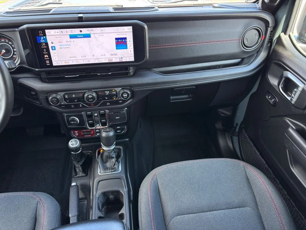 Used 2025 Gray Jeep Rubicon image 33