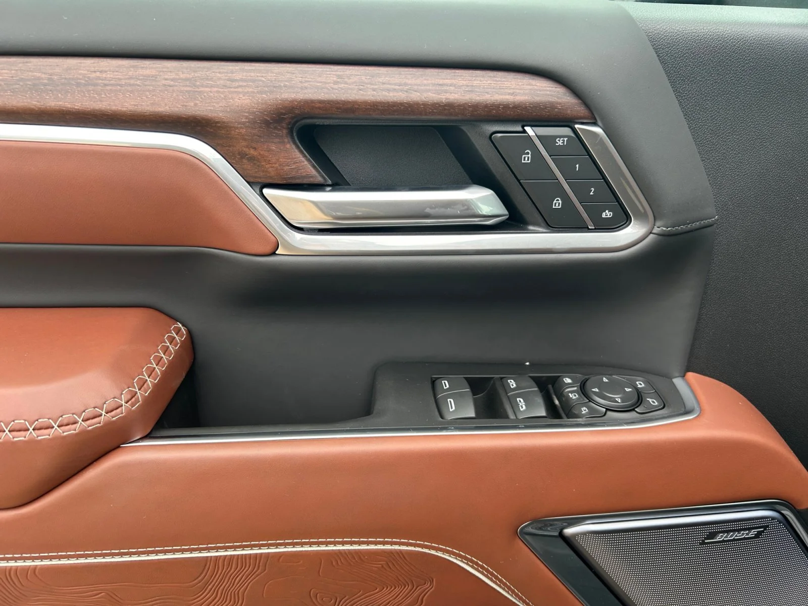 New 2026 Onyx Black GMC Denali Ultimate image 16