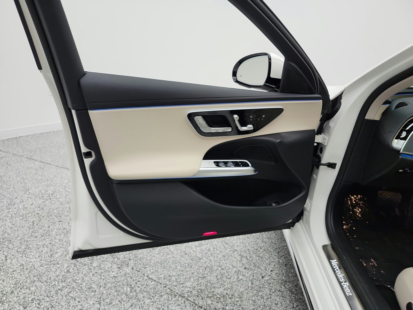 Certified Used 2026 Polar White Mercedes-Benz E 350 RWD Sedan image 14