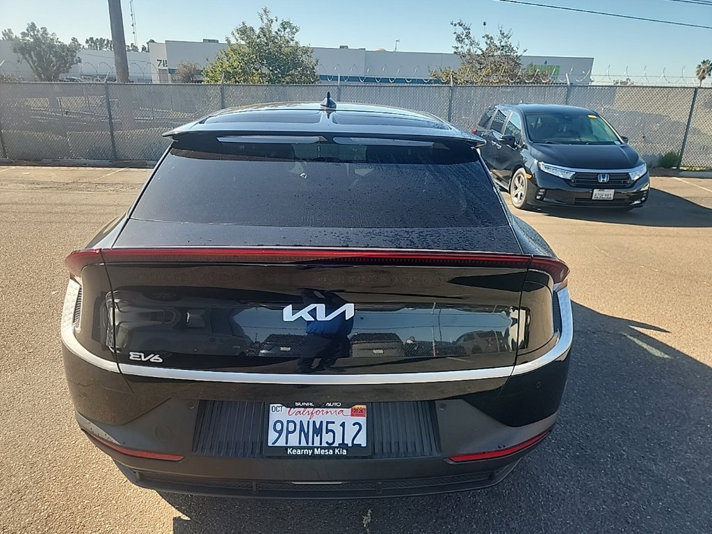 Certified Used 2024 Aurora Black Kia Light image 11