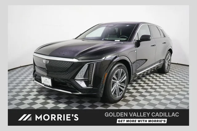 2024 Cadillac LYRIQ Luxury 1