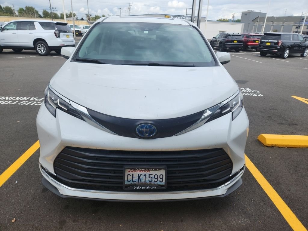 Used 2023 Pearl Toyota XLE image 1